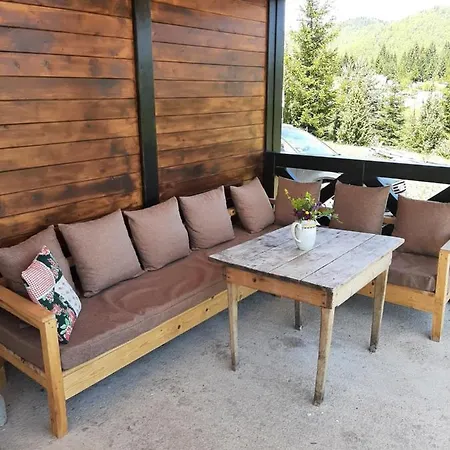 Planinska Kuca Olga-tara 巴伊纳巴什塔