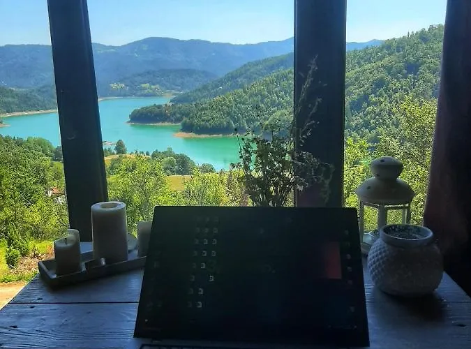 بيت للعطل Planinska Kuca Olga-tara *